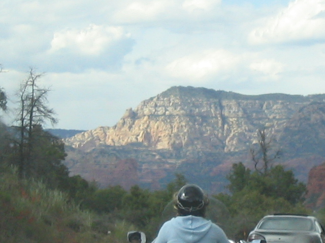 618x457 pixels (127K)